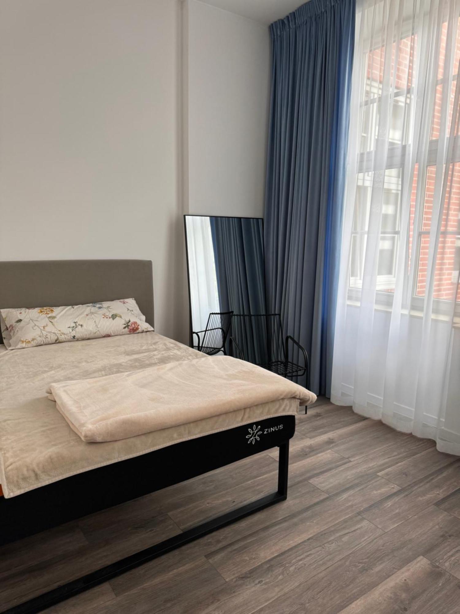 Apartament Blekitny Apartment Вроцлав Екстериор снимка